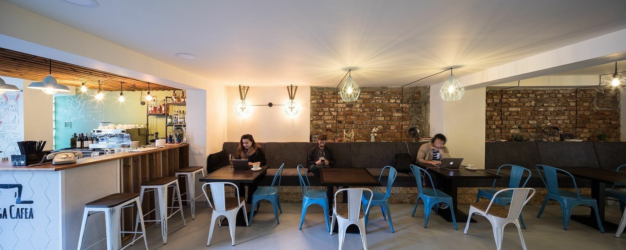 Omega House Hotel Bukares Bagian luar foto